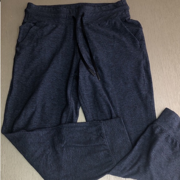 Lululemon Ready To Rulu Pant *Updated 25"
Heathered True Navy / Black - Picture 5 of 12